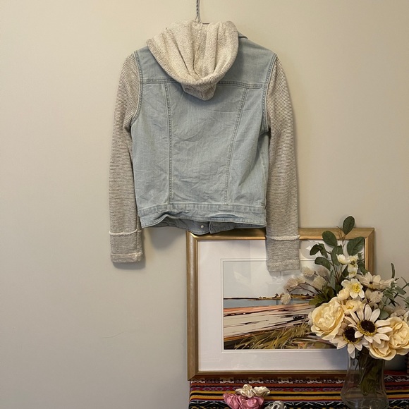 Jean jacket - Picture 4 of 4